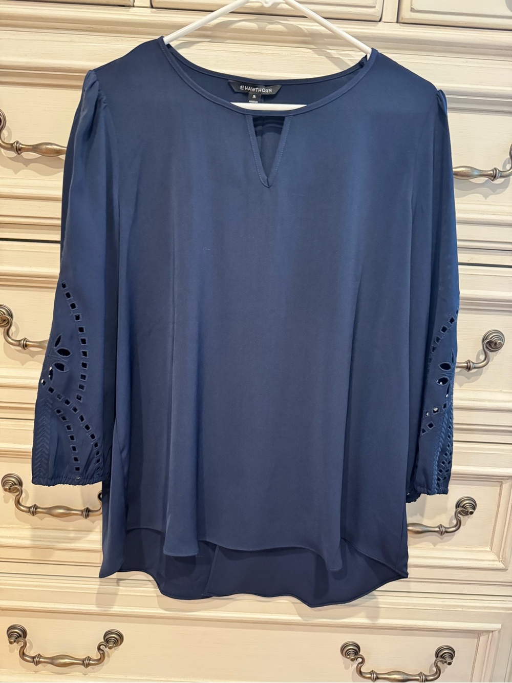 41 Hawthorn Navy Keyhole Tunic with Laser-Cut Sleeves